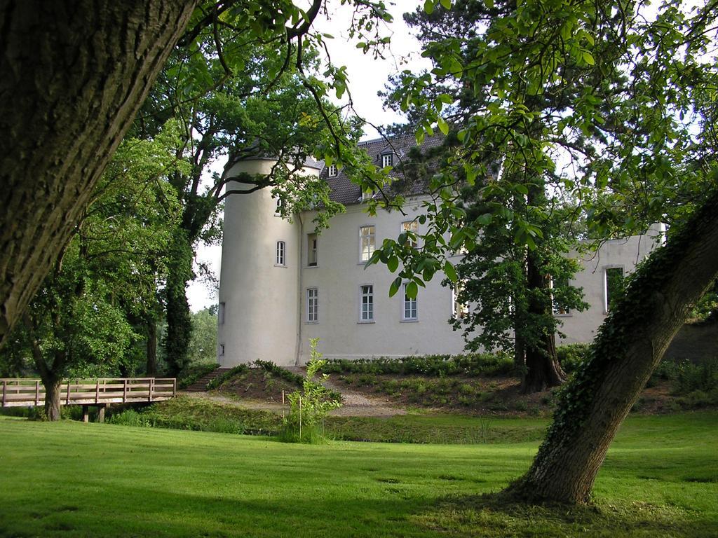 Burg Boetzelaer Hotel Kalkar Exterior foto