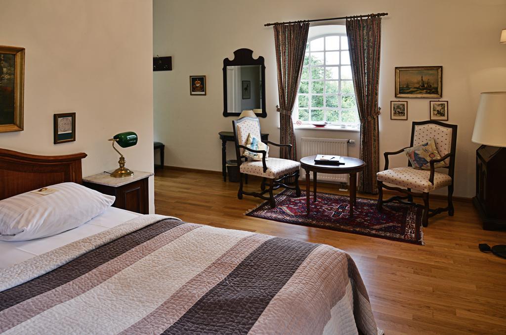 Burg Boetzelaer Hotel Kalkar Quarto foto