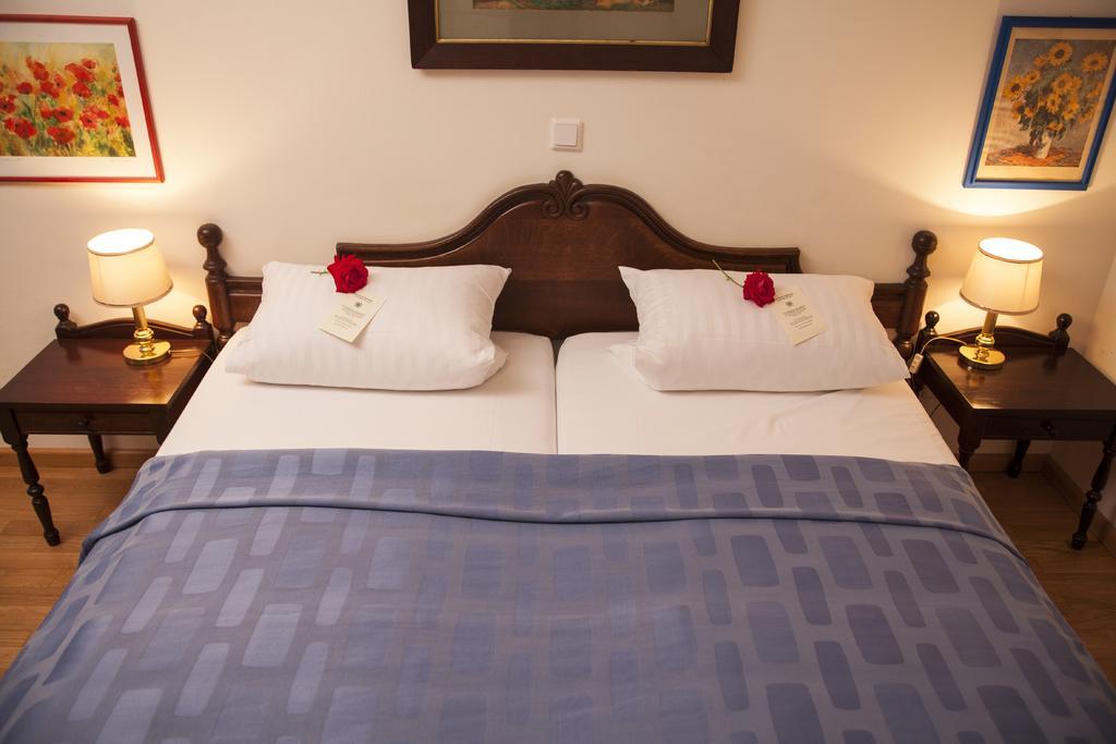 Burg Boetzelaer Hotel Kalkar Quarto foto